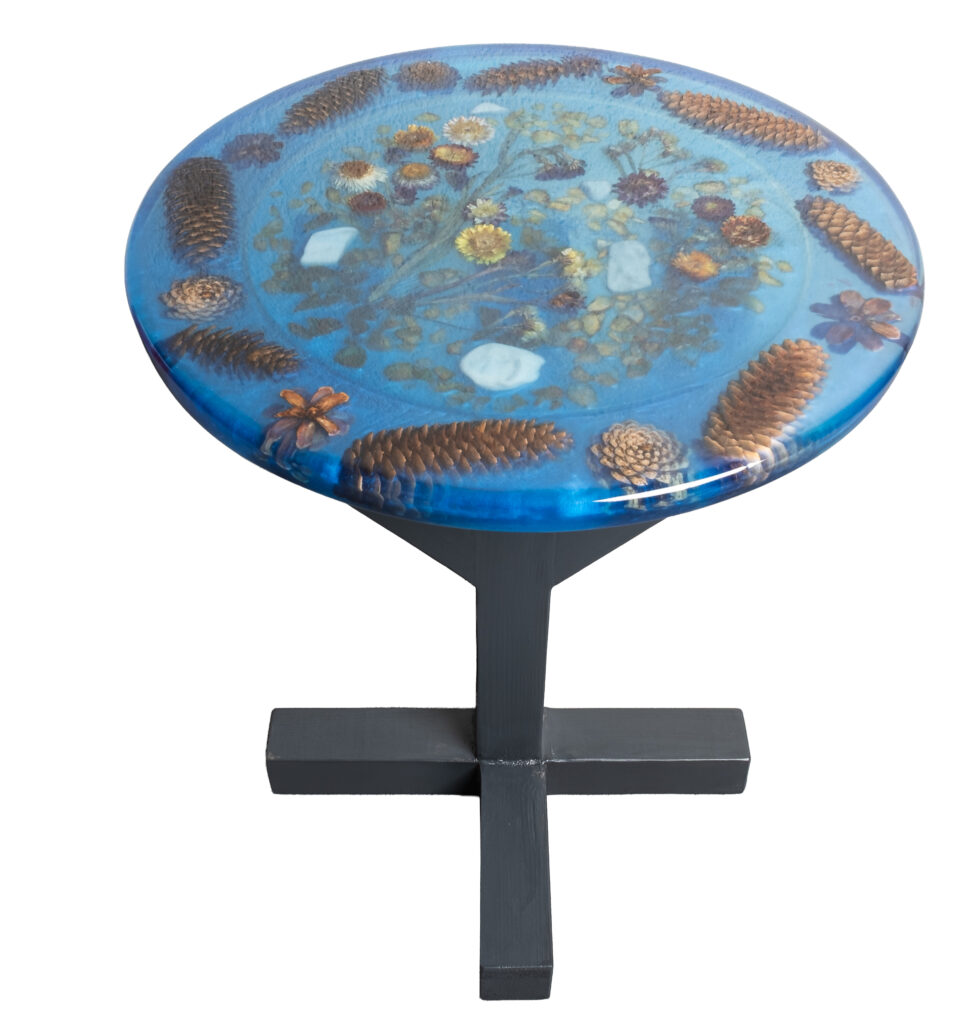 blue table
